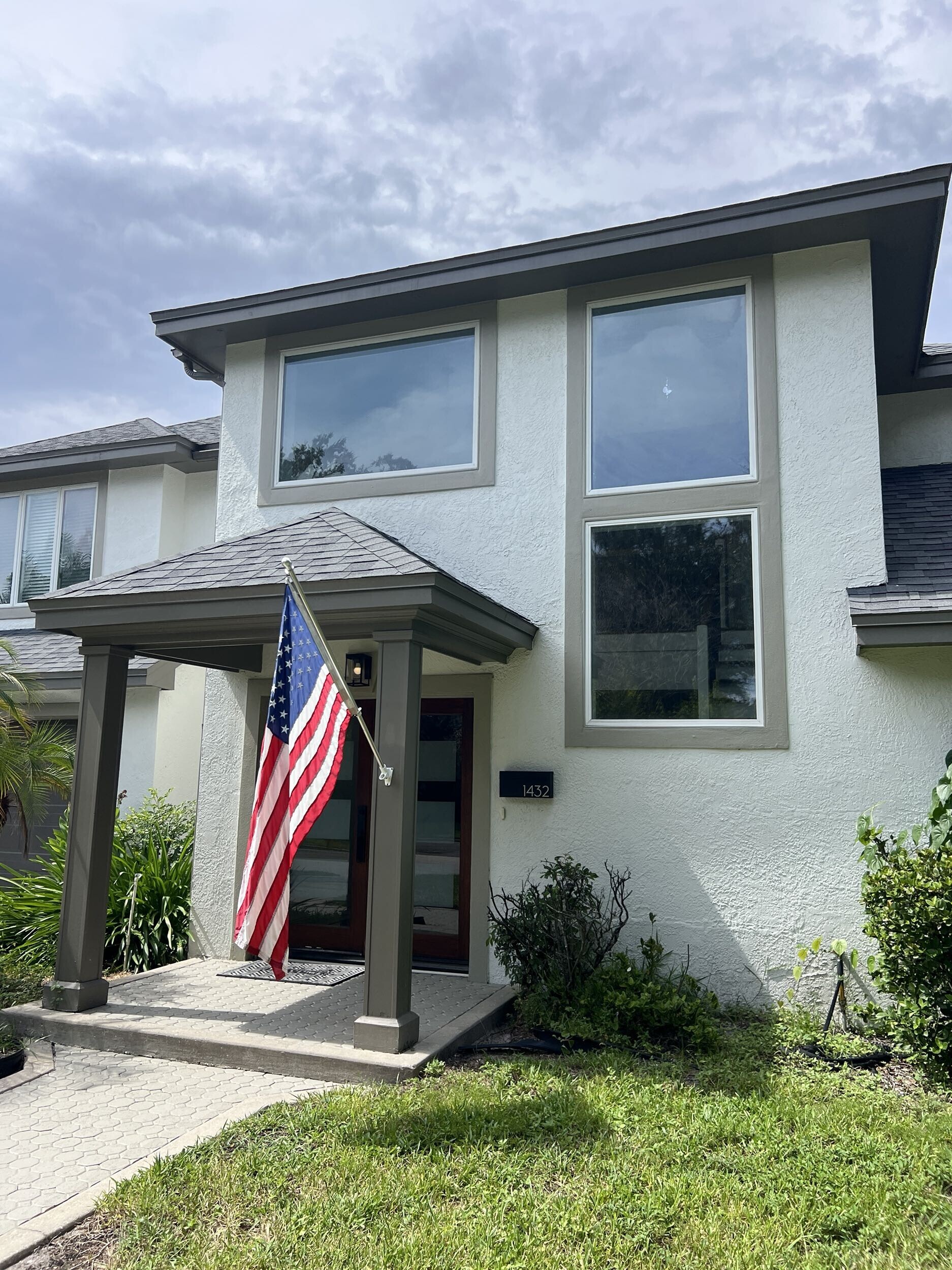 Brightwaters Dr - Before